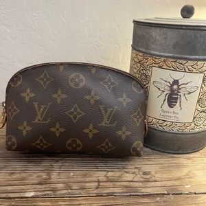 AUTHENTIC Louis Vuitton Cosmetic Pouch